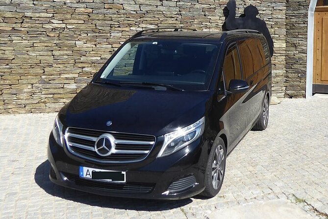 private-transport-lisbon-porto-or-porto-lisbon-with-3-stops-2