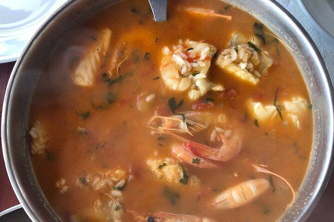 private-transport-lisbon-porto-or-porto-lisbon-with-3-stops