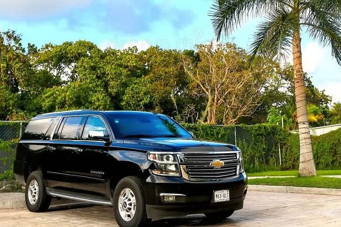 private-transport-to-airport-hotel-port-in-nassau-bahamas