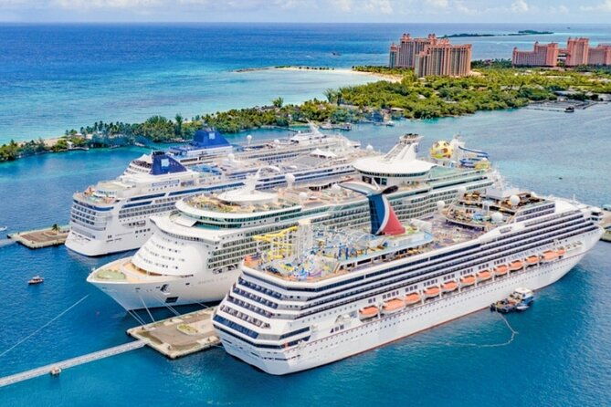 private-transport-to-airport-hotel-port-in-nassau-bahamas
