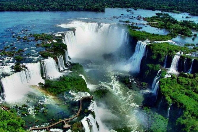 private-transport-to-cataratas-argentina