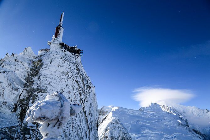 Private Transport to Chamonix from Geneva with driver-guide - The Sum Up