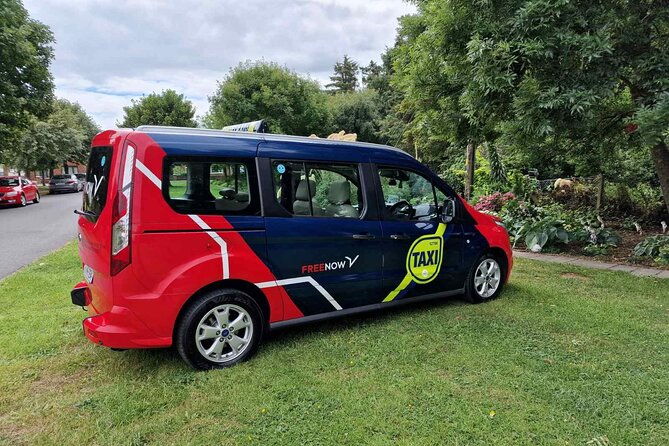 private-transport-to-from-the-airport-private-tours-on-request