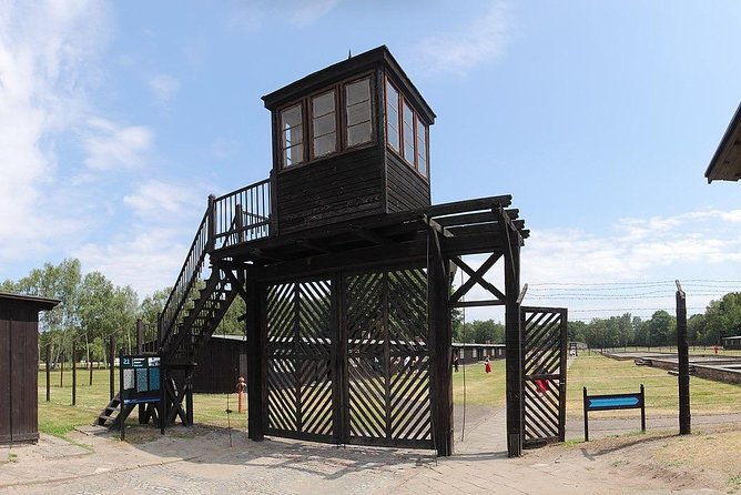 private-transportation-from-cruise-ship-port-of-gdynia-to-stutthof-camp-5-hour