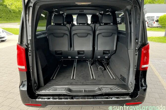 private-transportation-from-granada-hotels-to-granada-airport-grx