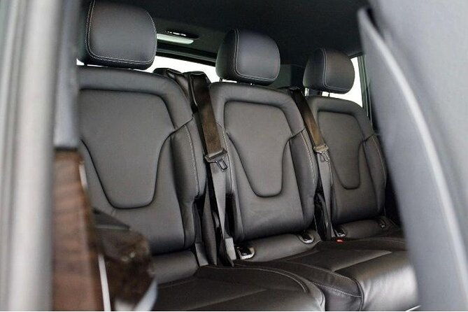 private-transportation-from-granada-hotels-to-granada-airport-grx