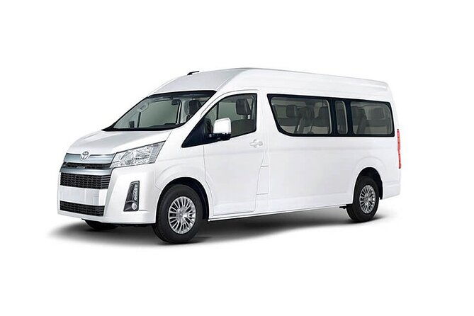 private-transportation-from-international-airport-to-uvero-alto