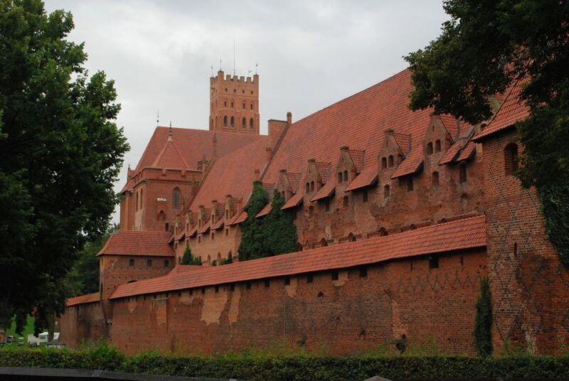 private-transportation-to-the-malbork-castle-from-gdansk