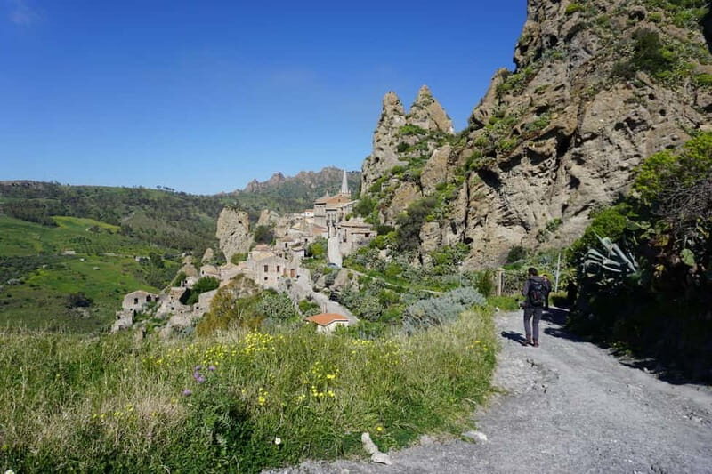 Private Trek from Pentedattilo to Rocche di Santa Lena - Key Points