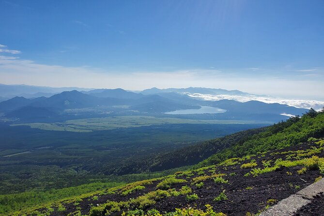 private-trekking-experience-up-to-7th-station-in-mt-fuji