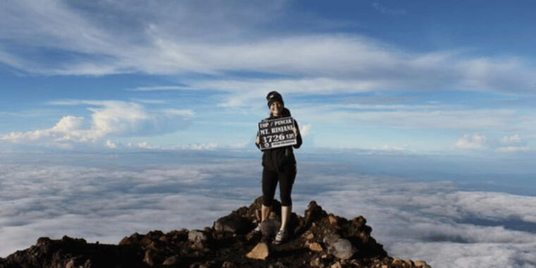 private-trekking-rinjani-mountain-3-days-2-nights