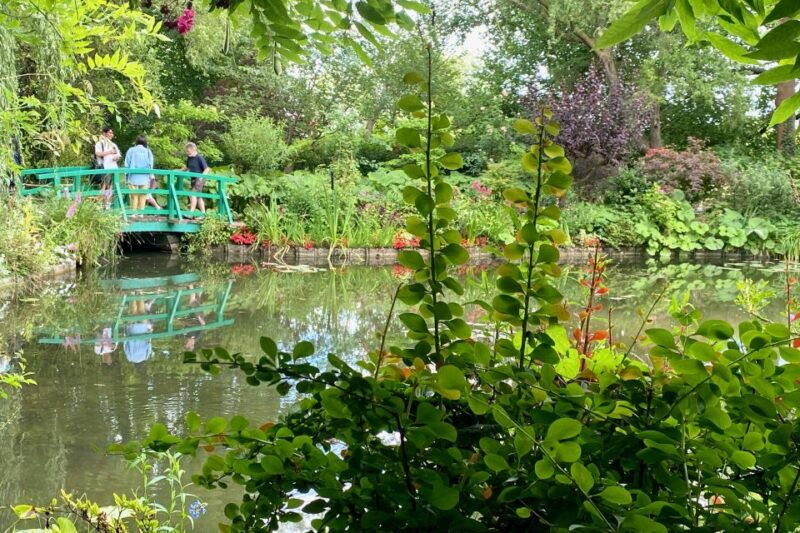 private-trip-giverny-versailles-trianon-from-paris