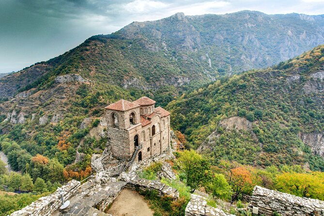 private-trip-to-bachkovo-monastery-and-assens-fortress