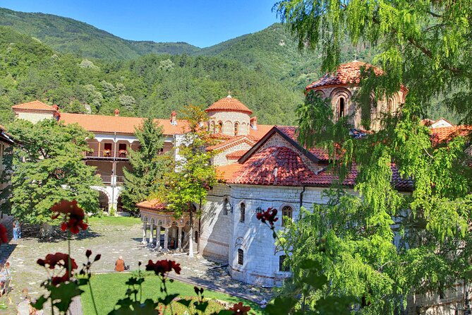 private-trip-to-bachkovo-monastery-and-assens-fortress