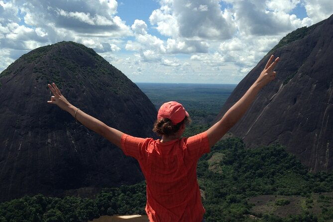 private-trip-to-cerros-de-mavecure-route-of-the-chili-fluvial-star-of-the-south