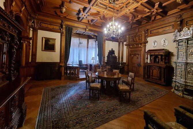 private-trip-to-draculas-castle-peles-castle-and-brasov