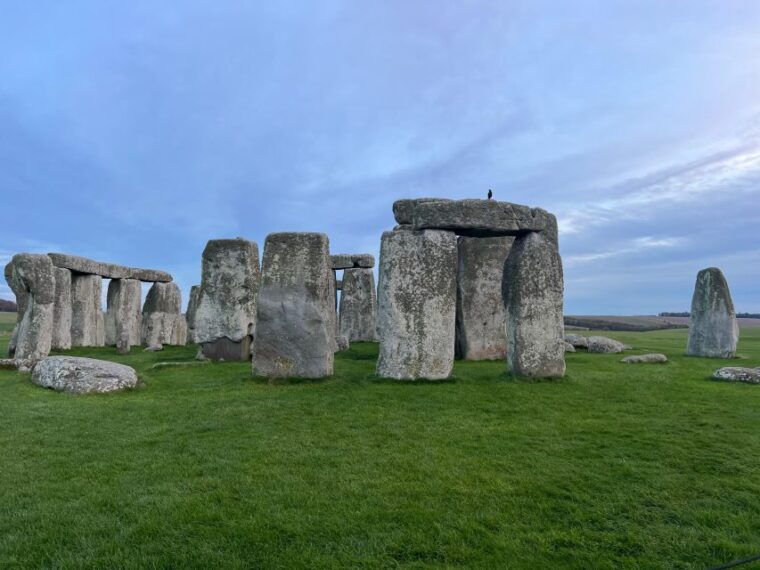 private-trip-to-windsor-castle-and-stonehenge