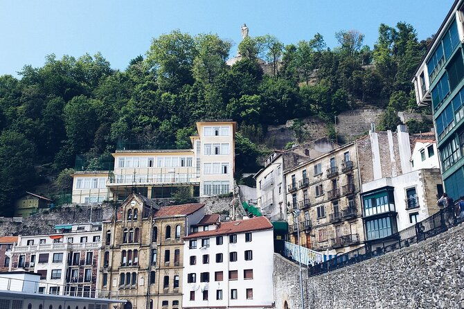 private-trnasfer-from-barcelona-to-san-sebastian-2-hour-stop