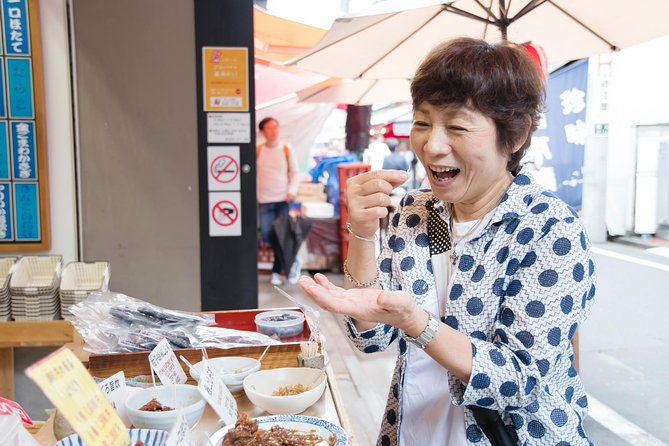 private-tsukiji-market-visit-and-cooking-class-in-junkos-home