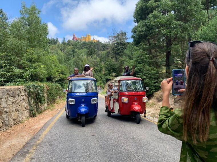 private-tuk-tuk-tour-in-sintra-and-coast