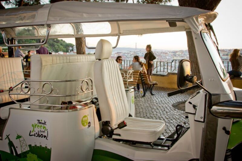 private-tuk-tuk-tour-lisbon-old-town