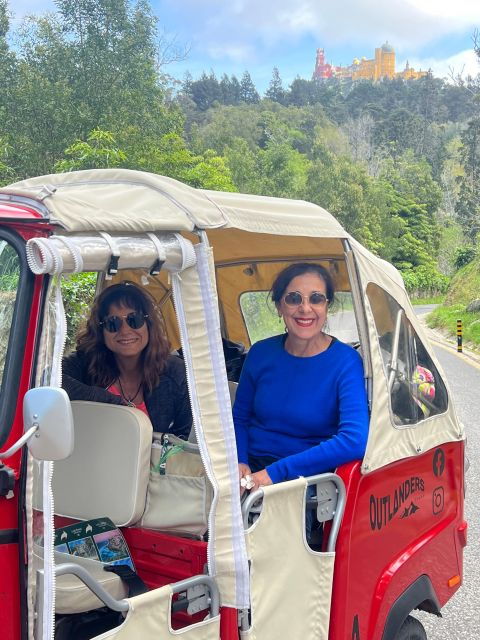 private-tuk-tuk-tour-of-sintra-and-beaches-in-2-5h-2