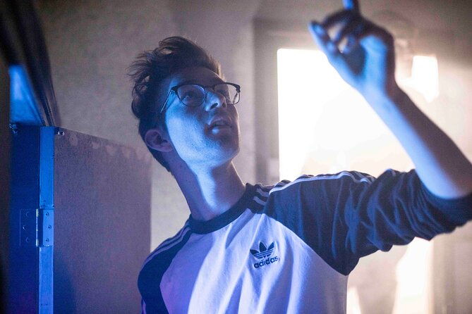 private-tutankhamuns-tomb-live-escape-room-in-berlin