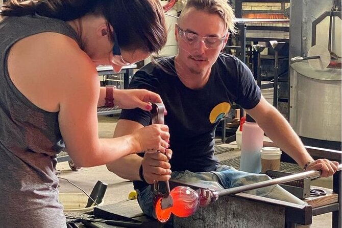 private-two-piece-glassblowing-lesson-for-up-to-4-people