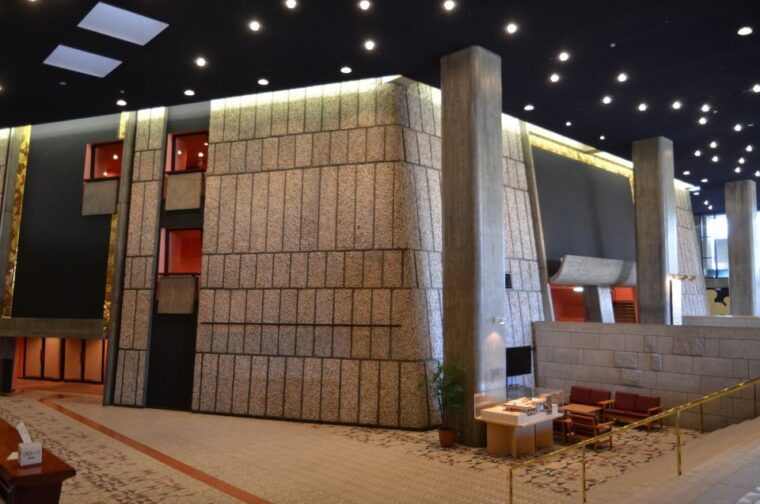 private-ueno-park-architecture-tour