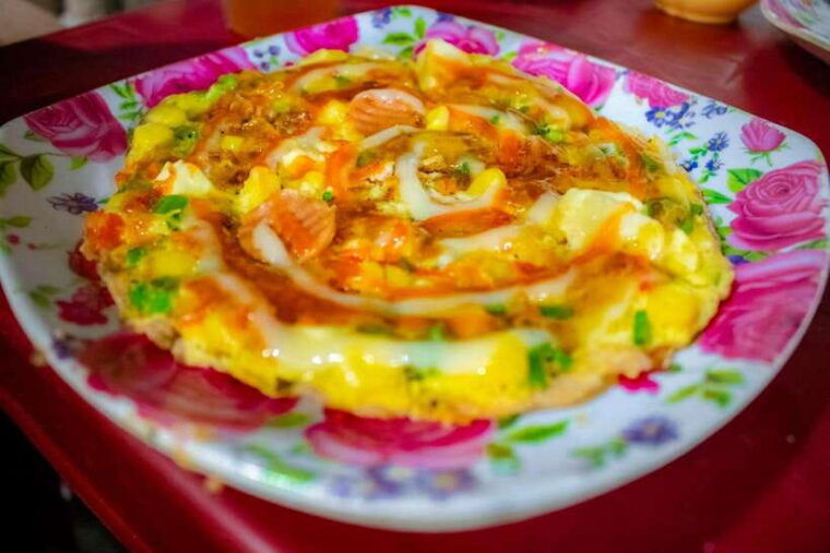 private-ultimate-food-tour-premium-tastings-by-scooter