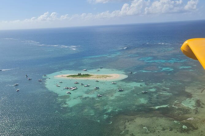 private-ultralight-seaplane-experience-in-guadeloupe