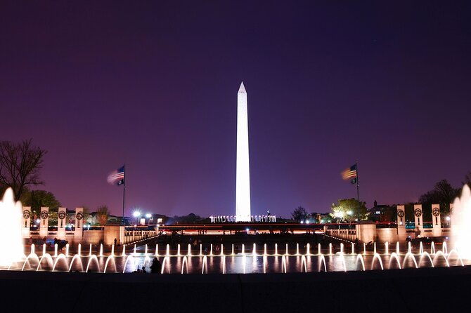 private-under-the-stars-night-time-tour-of-dc-up-to-5-guests