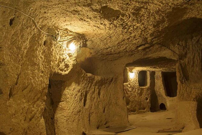 private-underground-city-tour-in-cappadocia-derinkuyu-kaymakli