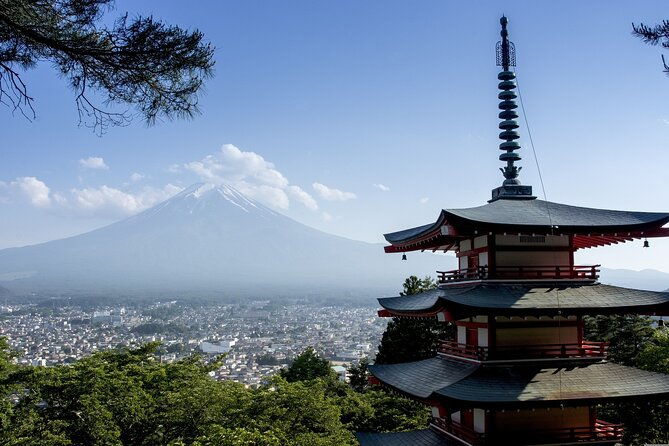 private-unforgettable-mt-fuji-tour-with-english-speaking-driver
