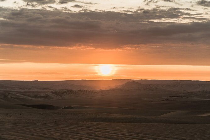 private-utv-tour-and-sandboard-in-huacachina-01-hour