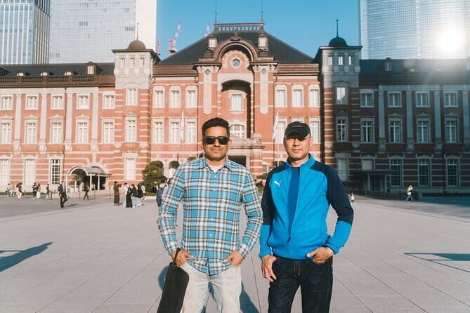 Private Vacation Photography Experience in Tokyo - Shinjuku: The City’s Pulse