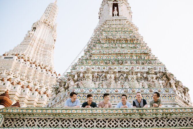 Private Vacation Photography Session with Local Photographer in Bangkok - Key Points