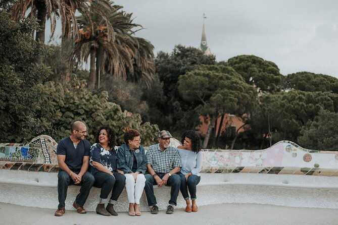 private-vacation-photography-session-with-local-photographer-in-barcelona