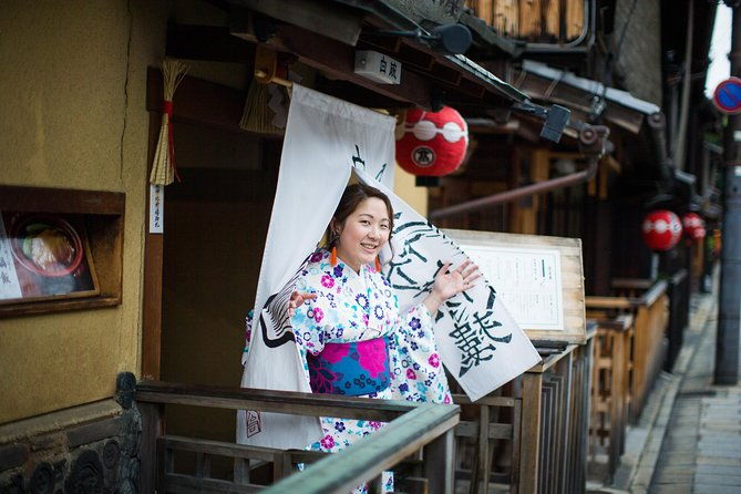 private-vacation-photography-session-with-local-photographer-in-kyoto