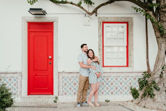 private-vacation-photography-session-with-local-photographer-in-lisbon