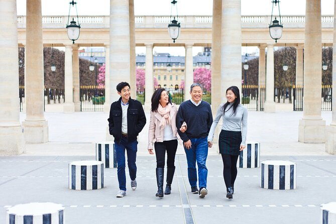 private-vacation-photography-session-with-local-photographer-in-paris-2