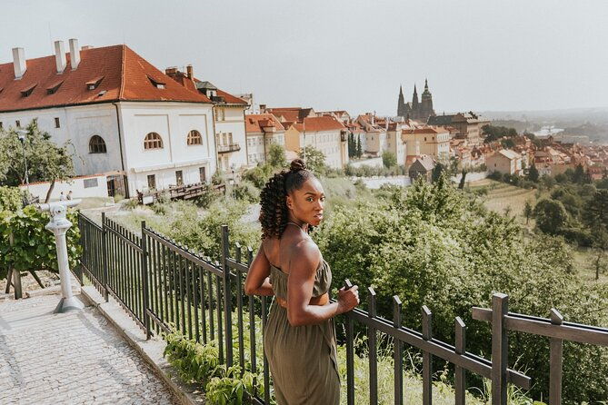 private-vacation-photography-session-with-local-photographer-in-prague