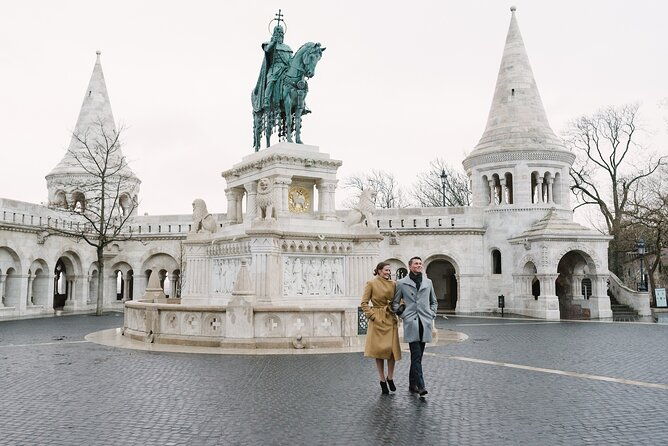 private-vacation-photography-session-with-photographer-in-budapest