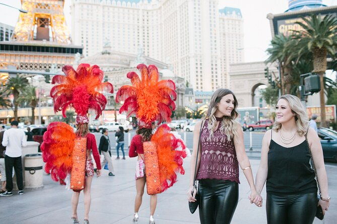 private-vacation-photography-session-with-photographer-in-las-vegas