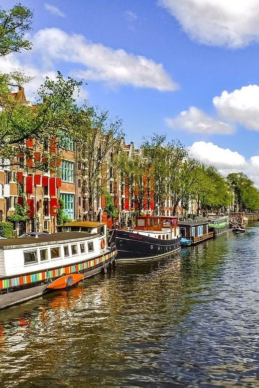 private-van-gogh-walking-tour-through-amsterdam