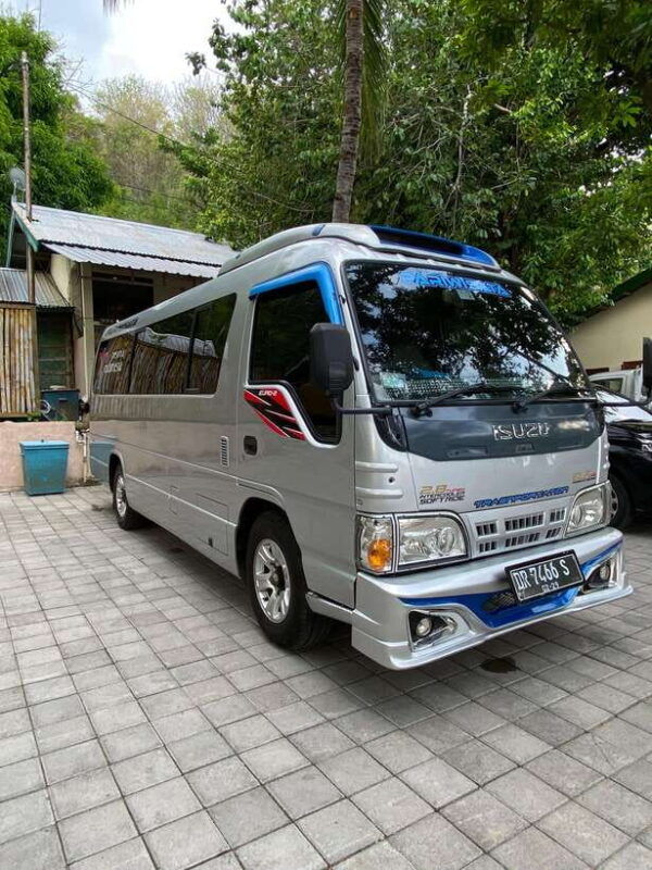 private-van-hire-custom-itinerary-free-trip-consultancy
