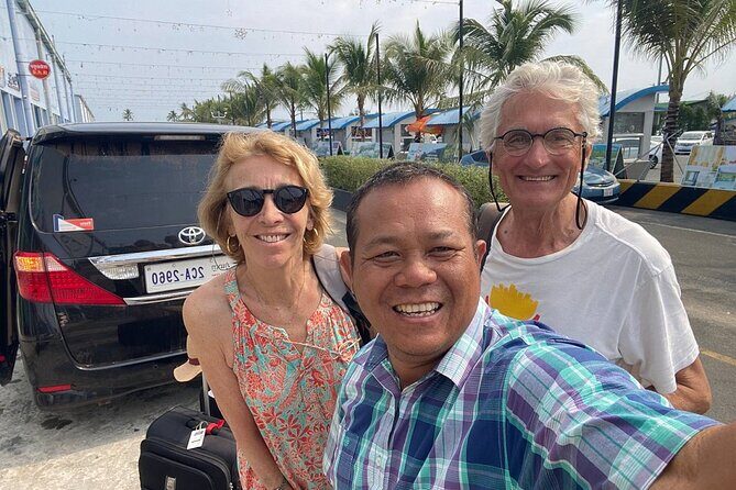 Private Van Phnom Penh To Siem Reap English Speaking Driver - A Practical Look at the Private Van from Phnom Penh to Siem Reap
