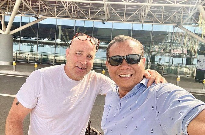 Private Van Phnom Penh To Sihanouk Ville-English Speaking Driver - The Driver: Mr. Hak and His Service