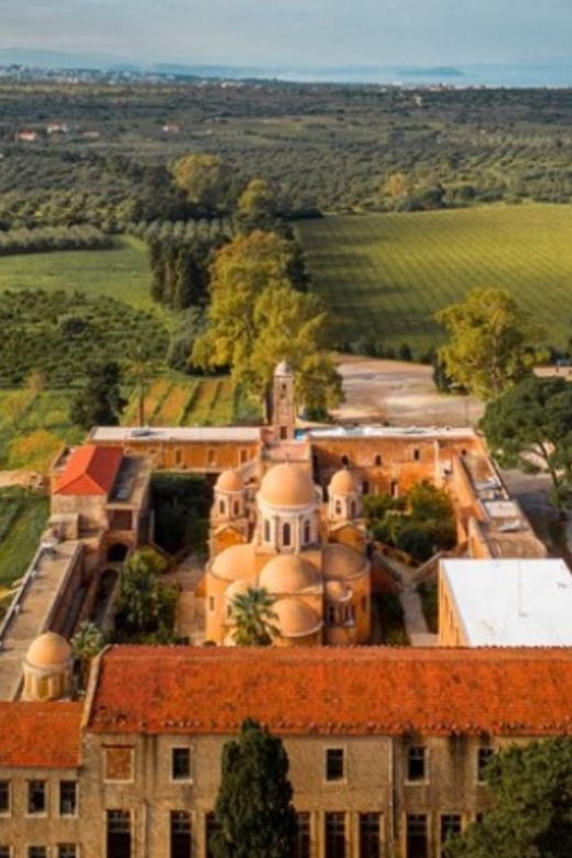 private-van-tour-from-chania-to-monasteries-2
