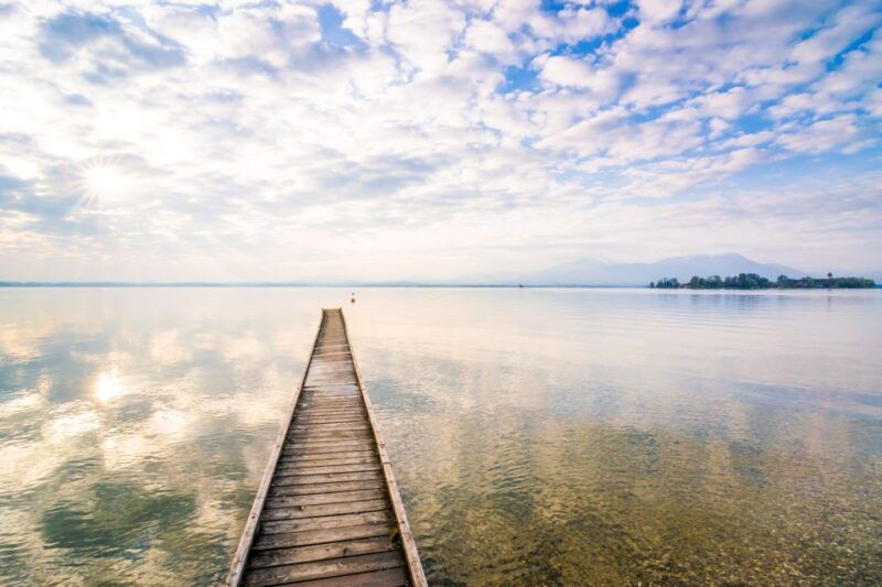 private-van-tour-to-the-royal-palace-of-herrenchiemsee